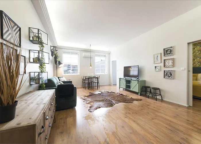 Sta Catarina - 2 Bedroom דירה